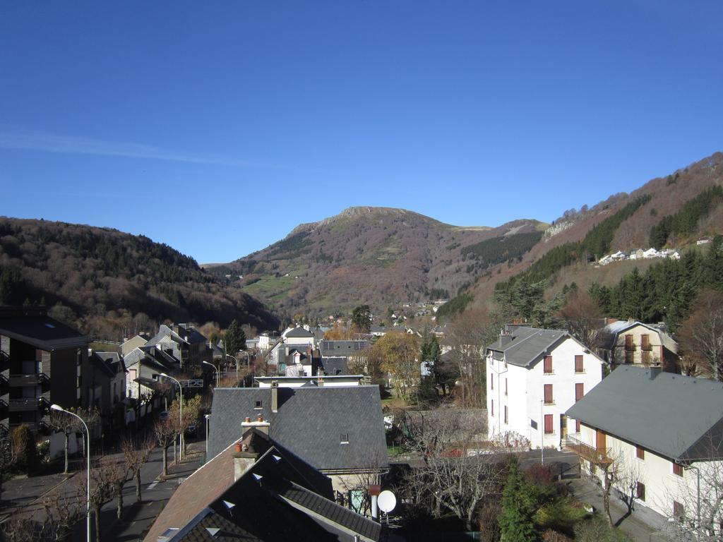 Le Castelet Hotel Le Mont-Dore Buitenkant foto