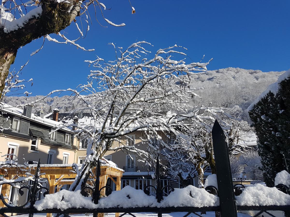 Le Castelet Hotel Le Mont-Dore Buitenkant foto