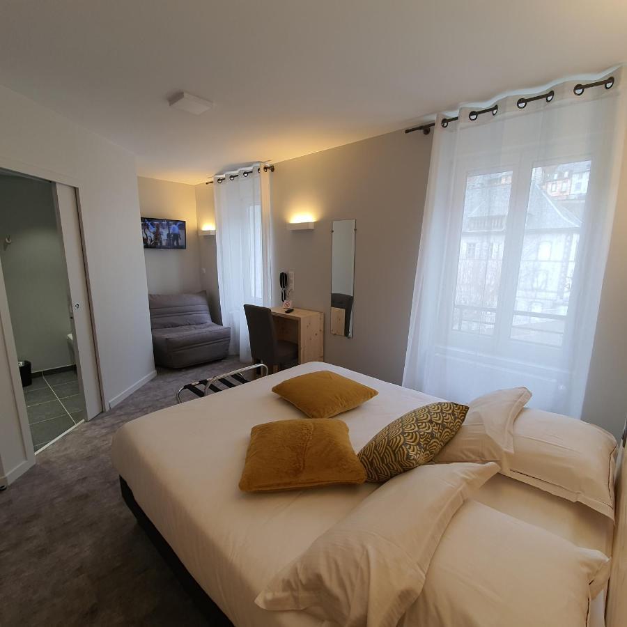 Le Castelet Hotel Le Mont-Dore Buitenkant foto